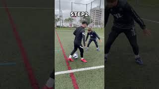 2 football skill tutorial #soccer#football#soccerskill#footballskill