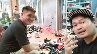 Beli sepatu bekas second rasa baru di Plaza Taman Harapan Baru kota Bekasi murah berkualitas ori 