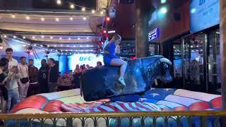 Bull  riding. Моменты сегодняшнего вечера | механический бык 