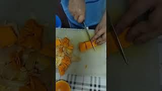 cutting squash#shortsvideo #shortsviral #shortdeed