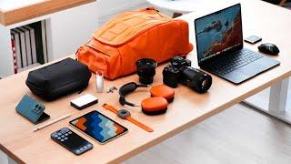 What’s in my TECH TRAVEL BAG? 2023 Edition!