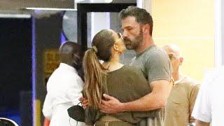 Jennifer Lopez Plants A Passionate Kiss On Ben Affleck Before Dinner At Soho House