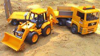 Экскаватор помогает машинкам в песке - Игры для детей | Tiki Taki Boys