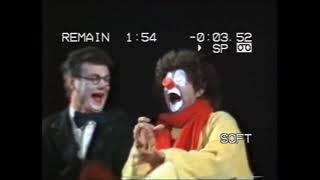 Пантомима - В Кино / Саша Скворцов и Слава Полунин / Лицедеи / Clown mime sketch in Cinema