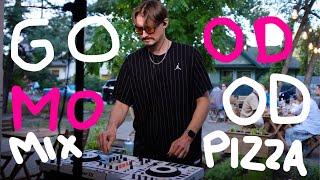 Good mood pizzeria mix / Jazzy flavour trip music / Funky disco deep house dj set on Pioneer XDJ-RX3