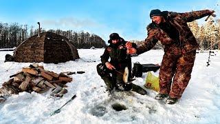 Зимняя рыбалка в Тайге на 3 дня. Удивительные приключения и ловля ленка зимой. Рыбалка в Сибири.