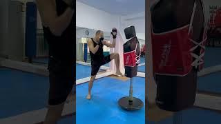 Muay Thai: Elbow punch. #muaythai #mma #boxing