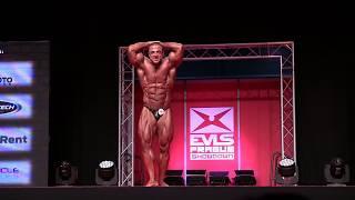 Manuel Canadilas 212 Posing @EVLs Prague Pro 2017