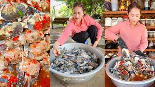 Amazing Blue Ocean Crab Spicy Cook and Eat by Mommy Chef Sros | Cooking with Sros