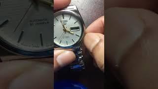 Seiko 5 Automatic Watch day,date and time setting.