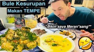 Dale Kesurupan Lagi Makan Tempe Sama Sayur Gulai Jawa 