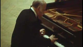 Sviatoslav Richter plays Beethoven Piano Sonata no. 32, op. 111 - video 1975 best quality