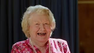 (Official) Dame Patricia Routledge - "I Went to a Marvellous Party" by Noël Coward