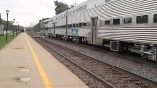 Metra Express Clarendon Hills