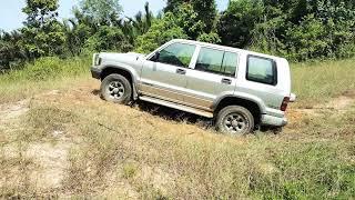 Isuzu Trooper 3.1L Turbo Diesel Off Road