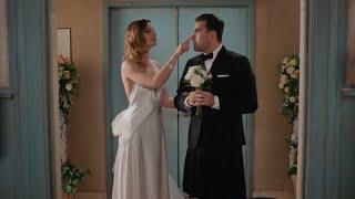 David and Alexis wedding entrance with the Jazzagals singing 'Simply the Best' (Schitt's Creek)