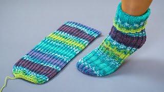 The easiest and fastest knitted socks with only 2 needles!