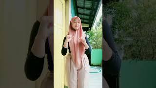 Jilbab cantik suka joget tiktok | #viral #tiktok #cantik #goyang #imut #jogettiktok