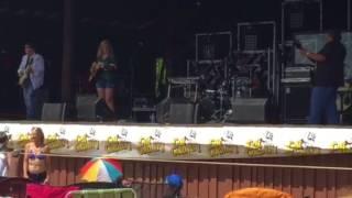 Alexis Ray Live at Porterfield Country Music Festival 2017