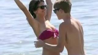 Justin-Bieber-Selena-Gomez-Sex-In-Hawaii-2011----HD