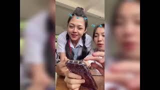 Cewek SMA live tiktok di dalam kelas bersama temennya,|| teens live tiktok after school 