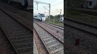 ️TRAIN Accident Vandey Bharat Vande bharat ko takkar denewali