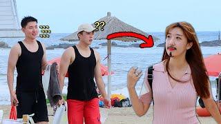 "MUSTACHE GIRL" PRANK ! IN KOREA