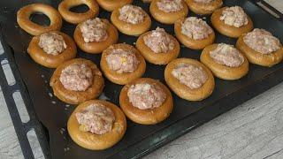 Drying with minced meat in the oven. Stuffed BARANCHI snack in 15 minutes