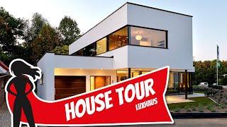 Moderne Luxusvilla im Bauhaus-Stil - Musterhaus Core von Luxhaus | House Tour | Hausbau Helden