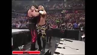 Kane Chokeslams to Chris Jericho