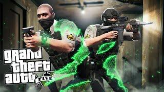 INVISIBLE COPS DESTROY CRIMINALS in GTA 5 RP!