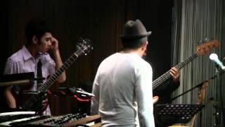 Glenn Fredly ft. Indra Lesmana - Jemu @ Mostly Jazz 03/12/11 [HD]