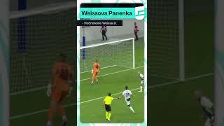 Reakcia trénera Vladimíra Weissa st.na premenenú panenkovskú penaltu jeho syna 