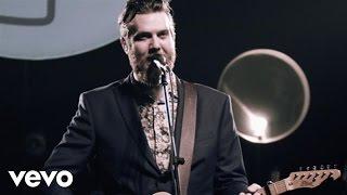 John Mark McMillan - Death In His Grave (Live) ft. Bryan Torwalt