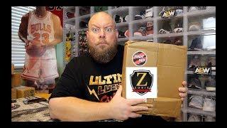 Opening up the September 2019 Zobie Fright Pack Horror Mystery Box + EXCLUSIVE Autographs