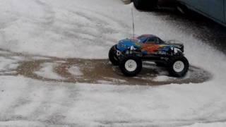 Monster Gt w/new Axial .32 RR 1 engine video 5, awesome donuts, sick flip