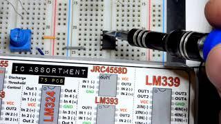 Quick look at LM393 dual comparator with open collector output from integrated circuit kit review