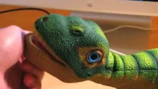 TechCast Reviews - UGOBE Pleo