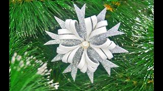 An easy way to make a snowflake from foamiran