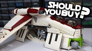 Why You SHOULD and SHOULD NOT Buy the Brickvault Custom LEGO Republic Gunship