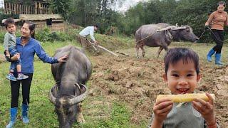 The single mother was lent land by her uncle to cultivate crops.