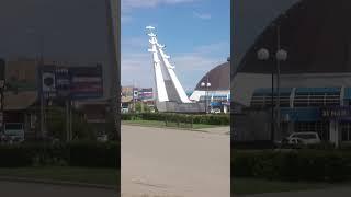 Скульптурная композиция Журавли в Астрахани Sculptural composition Cranes in Astrakhan アストラハンの鶴の彫刻構成