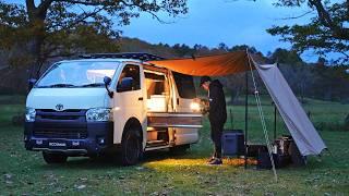 Solo Autumn Car Camping: A Luxurious Evening with a BBQ Party and Relaxing Breeze.