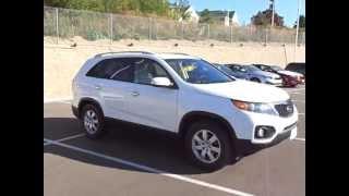 Dinah's '13 Sorento LX with convenience package. Snow White Pearl with Beige interior.