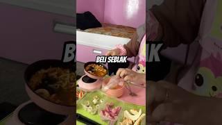 Jual seblak di dalam rumah ternyata laku juga ya #shortvideo