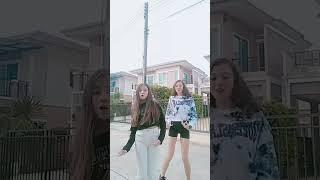 THIS YEAR (BLESSING) **Lea and Chloe** #shorts #tiktok #viral #trending #dance #sister #tiktoktrend