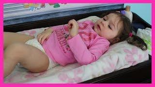 HOW TO CHANGE A DIRTY DIAPER TUTORIAL - YOUTUBE VIDEO