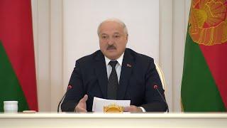 Лукашенко: Встряхните так, чтобы назвали факты, где в 30-40 раз "великие" получают зарплату выше!