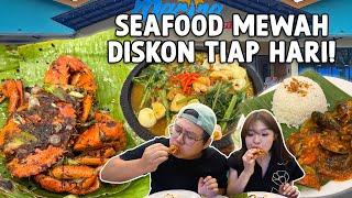 JUALAN SEAFOOD DISINI DISKON SETIAP HARI, PADAHAL ENAK DAN LENGKAP BANGET!