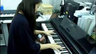 Chikayo Fukuda playing Asura's wrath main theme on piano